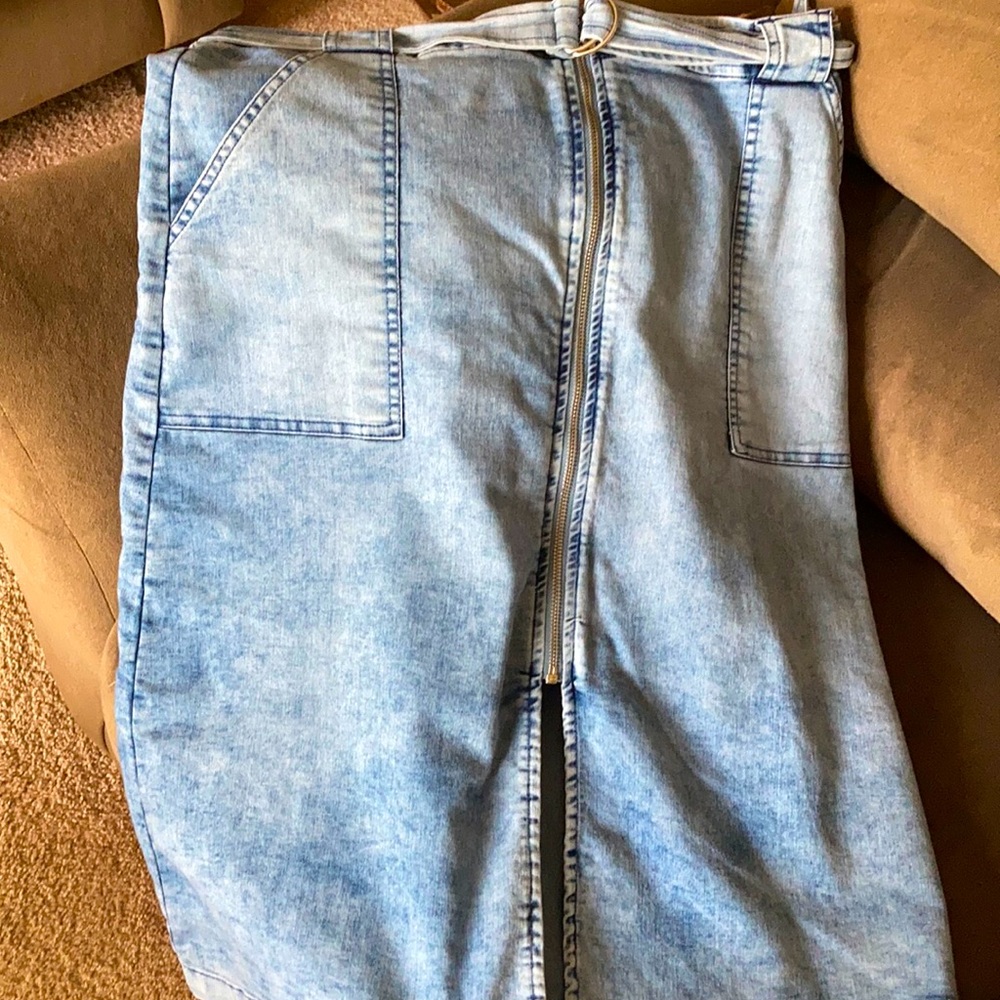 Acid Washed MIDI Jean Skirt